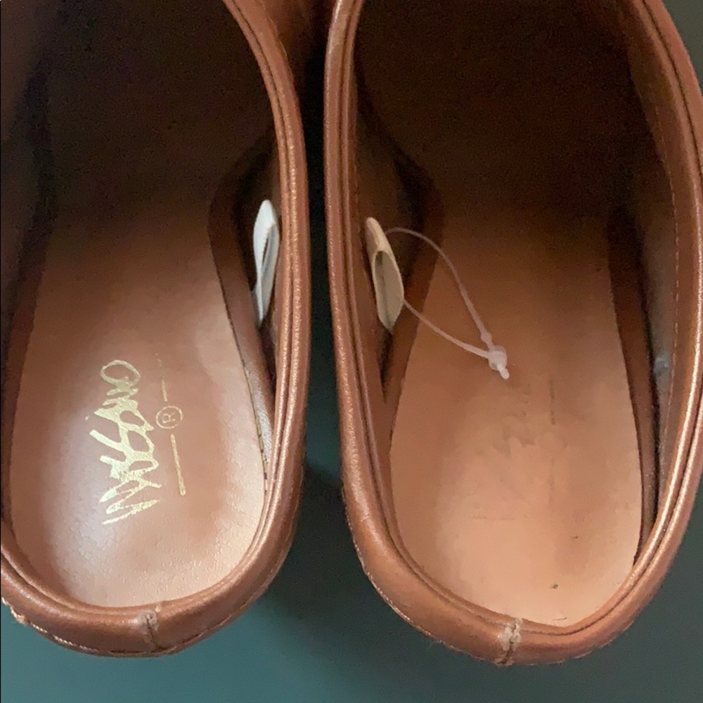 Mossimo mules - Picture 4 of 4